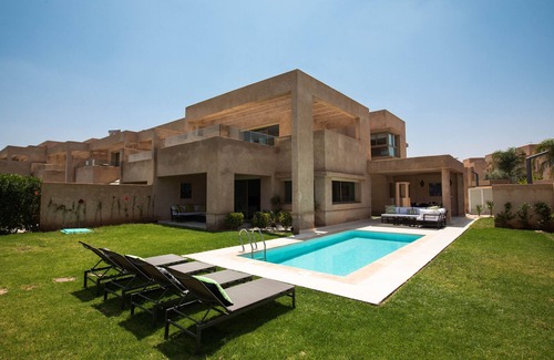 Menara Villa | Résidence Prestigia- Golf Montgomery- VILLA private pool- 3 bedrooms