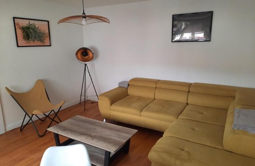 Ancy-Dornot Apartment | Résidence Romarin