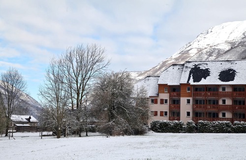 Luz-Saint-Sauveur Apartment | Résidence Val de Roland - Apartment duplex 8 people