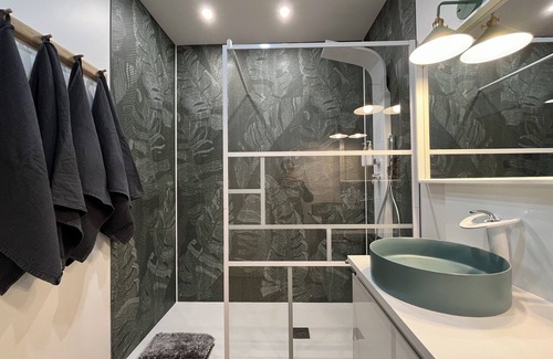 Lattes Apartment | Rêve d'Evasion beautiful new apartment air-conditioned, comfortable for 4 people