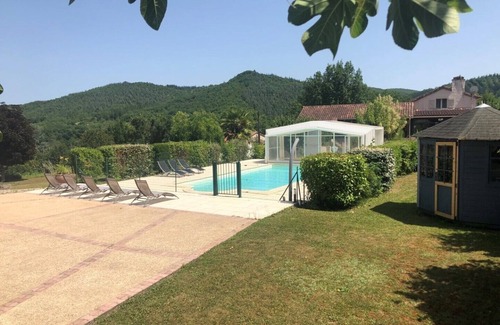 Saint-Gery House | Rêve de Papillon - Un beau gîte dans une propriété de 5000m² près du Lot