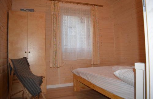 Faszcze Cabin | RÓŻANY ZAKĄTEK