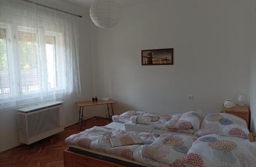 Kiskunhalas House | Róza Vendégház