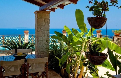 Xirokastello Villa | R 1194 Villa Yaseen with BBQ, Fireplace & TV Games
