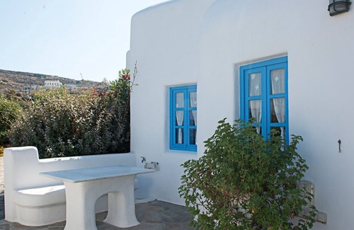 Vivlos Villa | R 1345 Two Bedroom Villa with Sea View | Kleio | V1A