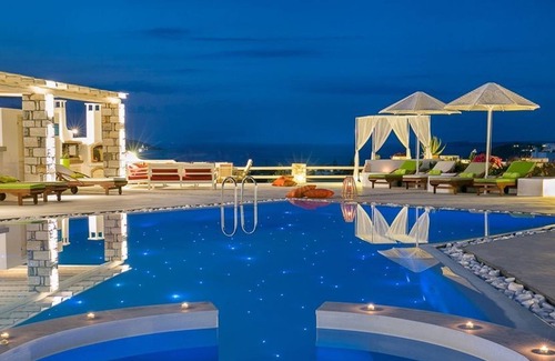 Naousa Villa | R 158 Superior 1-Bedroom Villa with Sea View incl. Breakfast