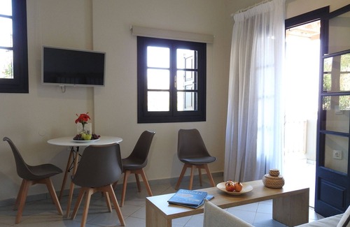 Stalida Villa | R 3013 Villa Eamon with Sea View, Sofa Bed & Soundproof Windows.