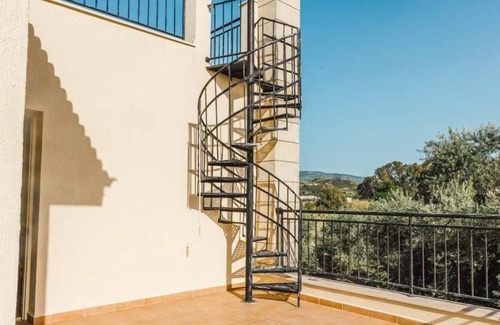 Prodromi Villa | R 5001 Villa Christos with Dining Facilities,Air Conditioning & Dishwasher.