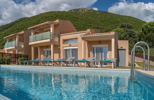 Spanokhorion Villa | R 962 Villa Claes with Garden View, Netflix & Pool View.