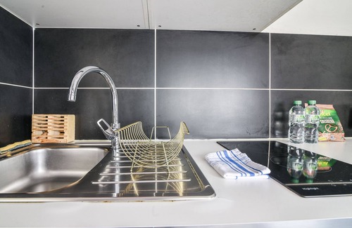 Krutenau Apartment | R Apartments Strasbourg Fenêtresurkrut ideal for couple and family!