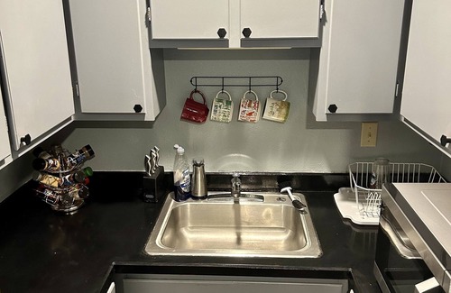 Kodiak Apartment | R & B's Pad