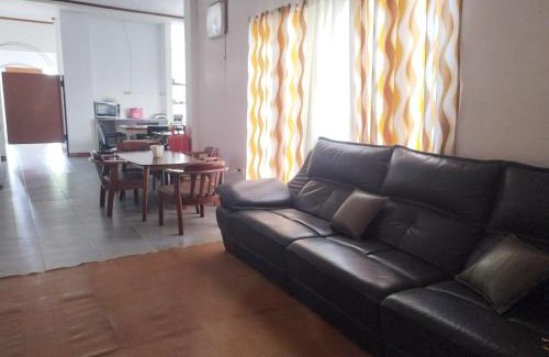 Naga City House | R&J homestay