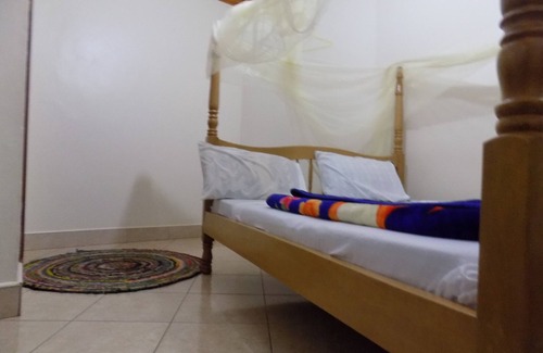 Mbale Bed & Breakfast | R & R Gardens