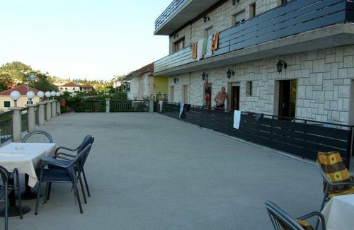 Trpanj Apartment | R11 - spacious room in hotel, 2 min to the beach