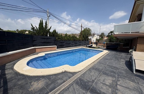 Segur de Calafell Villa | R134 Sunny Villa Calafell