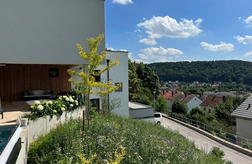 Riedenburg Apartment | Rabenstein vacation apartment with natural stone terrace and view of Riedenburg for 2 people