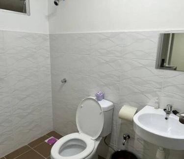 Ijok Apartment | Rafahiyyah Homestay, Puncak Alam