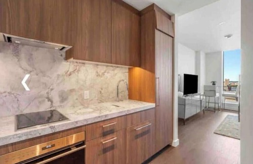 Back Bay East Condo | Raffles Pied-A-Tier Studio