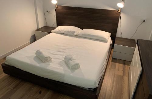 Milan Apartment | RAFQA Suites SAN SIRO'S VIEW lotto CITY LIFE de angeli FIERA with garden