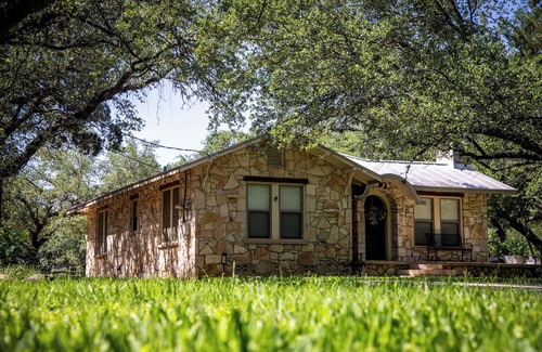 New Braunfels House | Rahe Guest Haus 30 minutes from Austin