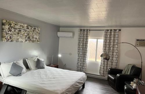 East Stroudsburg Resort | Rainbow Mountain Resort - LGBTQ Friendly