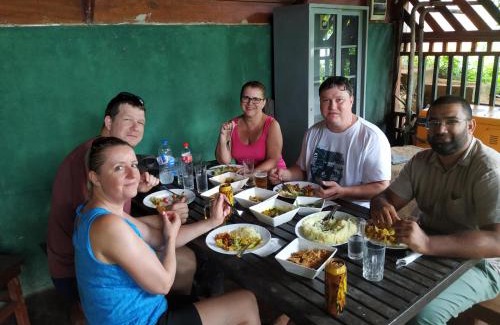 Kotapola Hostel | Rainforest View Hostal And Rainforest Tours