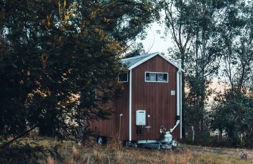 Sarsfield House | Raintree Farmstay by Tiny Away