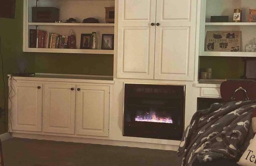 Pikeville Cottage | Raised, fully stocked woodland cottage@Fall Creek Falls!NEW HOT TUB!NO PET FEE!