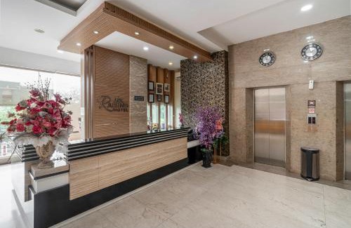 Panakkukang Hotel | Raising Hotel Panakkukang Makassar By LIFE