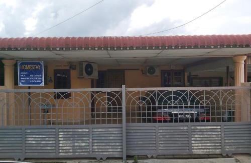 Kluang House | Raja Homestay Kluang