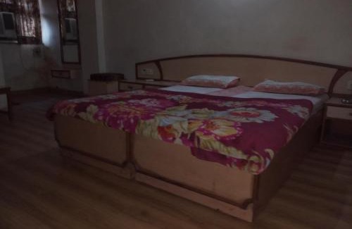 Ahmedabad Hotel | Rajshree Hotel Ahmedabad