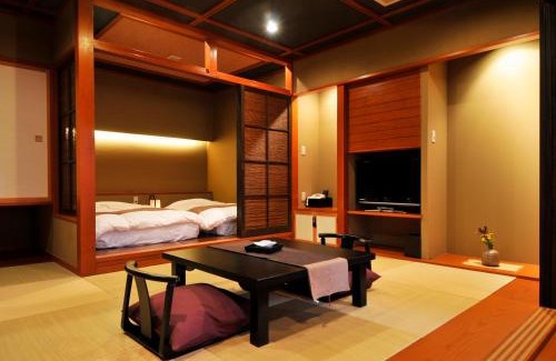 Azagawa Hotel | Rakuyu