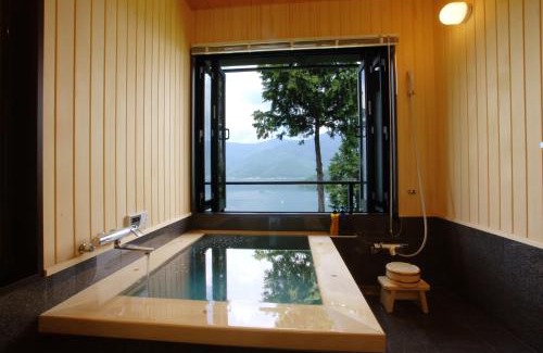 Azagawa Hotel | Rakuyu