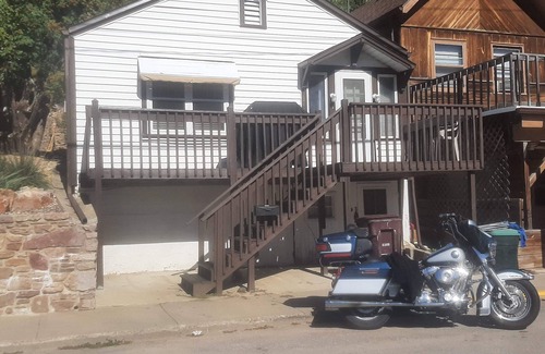 Deadwood House | Rally house just steps from the main street.