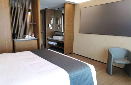 Yue Lu Hotel | Ramada by Wyndham Changsha West