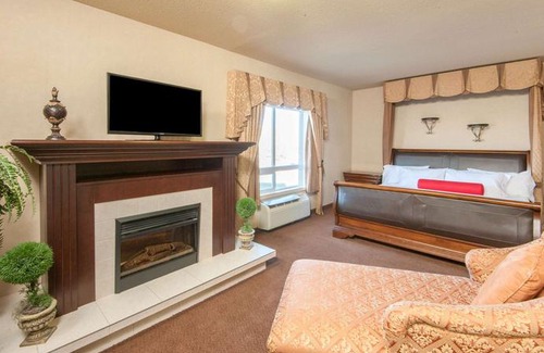 Drumheller Hotel | Ramada by Wyndham Drumheller Hotel & Suites