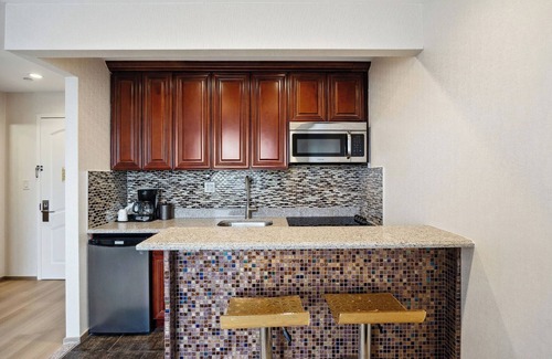Flushing Chinatown Hotel | Ramada by Wyndham Flushing Queens