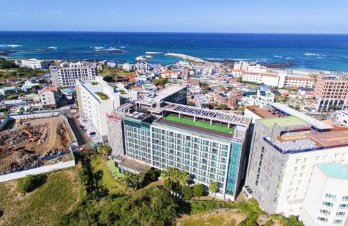Jocheon Hotel | Ramada by Wyndham Jeju Hamdeok