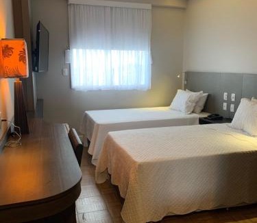 Aleixo Hotel | Ramada by Wyndham Manaus Torres Center