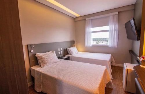 Aleixo Hotel | Ramada by Wyndham Manaus Torres Center