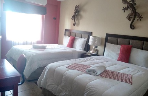Flores Hotel | Ramada by Wyndham Tikal Isla de Flores