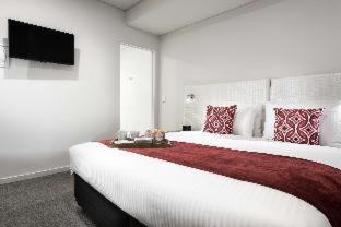 Scarborough Hotel | Ramada by Wyndham VetroBlu Scarborough Beach