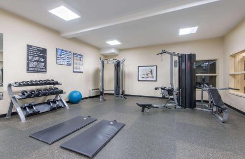 Wainwright Hotel | Ramada by Wyndham Wainwright
