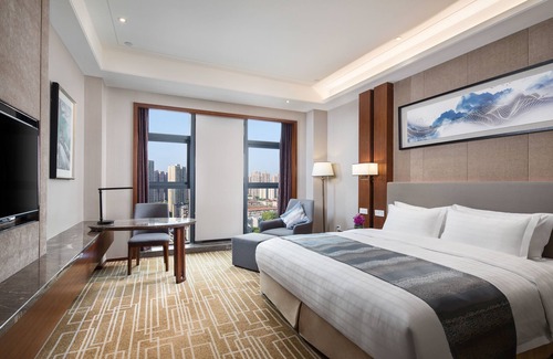 Han Yang Hotel | Ramada by Wyndham Wuhan Hanyang