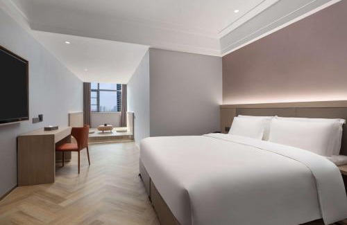 Han Yang Hotel | Ramada by Wyndham Wuhan Wangjiawan