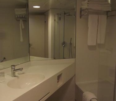 Netanya Hotel | Ramada Hotel & Suites by Wyndham Netanya
