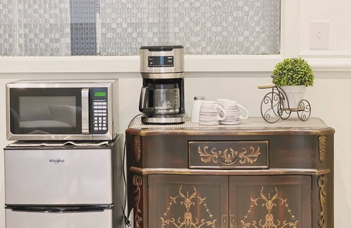 Rittenhouse Row Apartment | Ramblei near Rittenhouse Sq/1 bedroom – Unit A