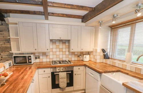 Ogden House | RAMBLERS COTTAGE, pet friendly in Thornton, West Yorkshire