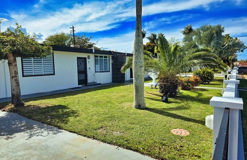 Maleza Baja Apartment | Ramey Base: 2 Mins-Airport/Beach/Golf/Restaurants