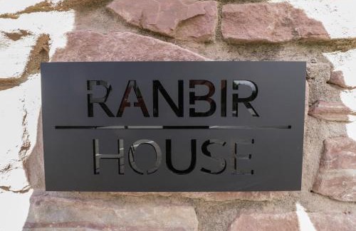 Longhope House | Ranbir House